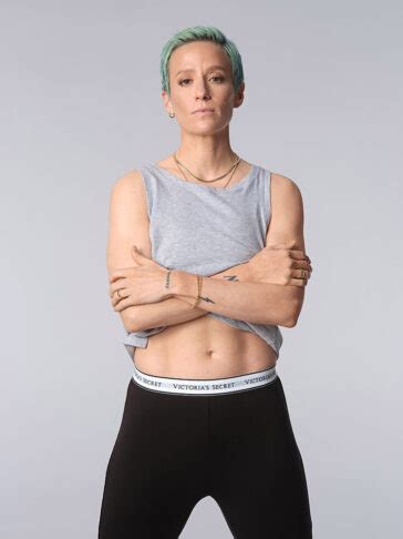 rapinoe nude|Megan Rapinoe Sexy & Topless (47 Photos + Video)